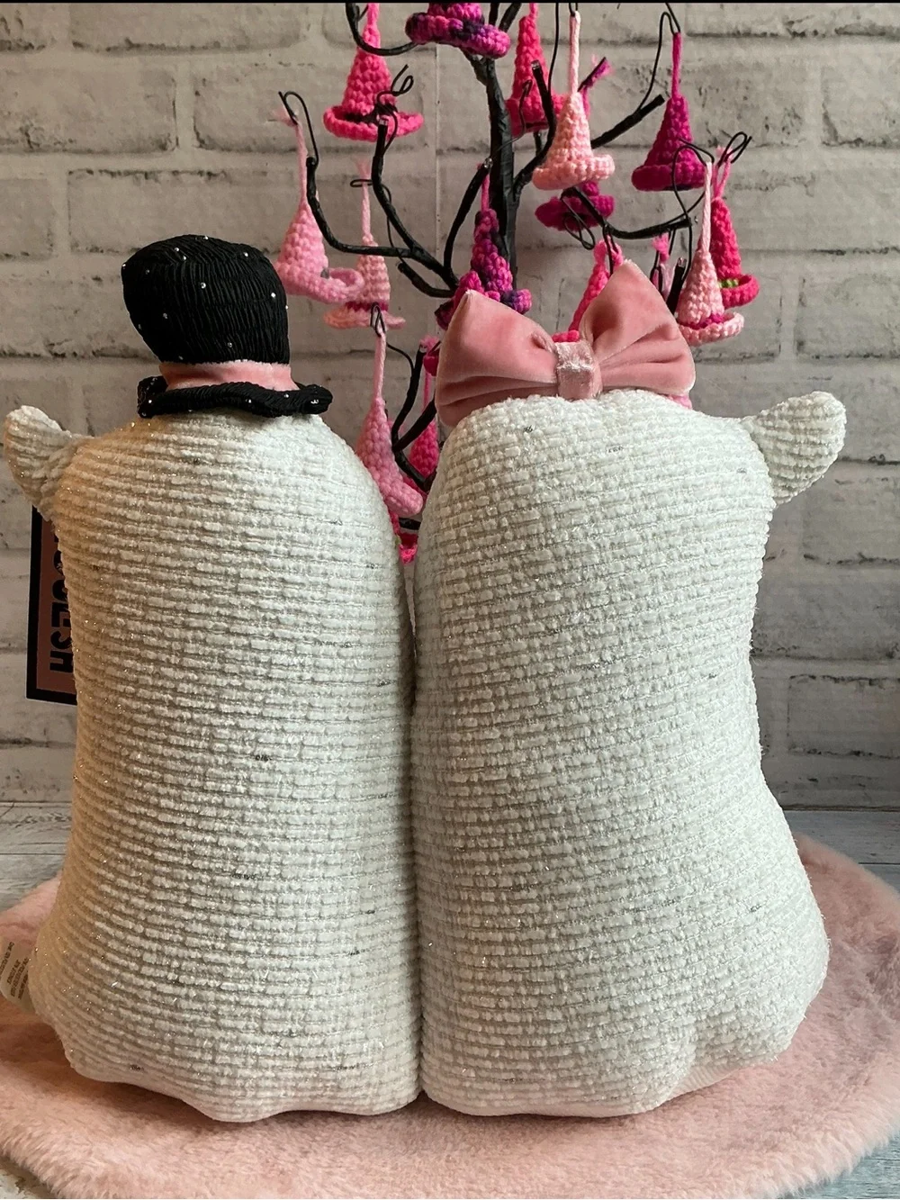 Ghoulish Plush Ghost Couple With Pink Pumpkin